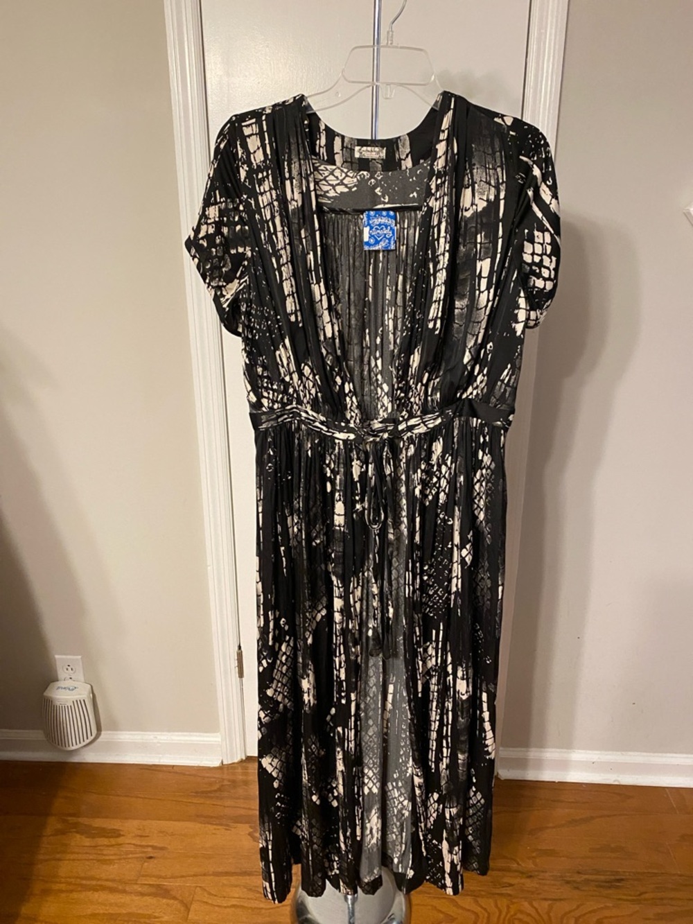 Free People Intimately Robe - Picture 5 of 10